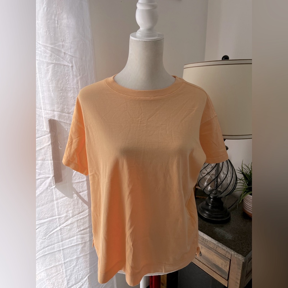 Old Navy orange vintage tshirt